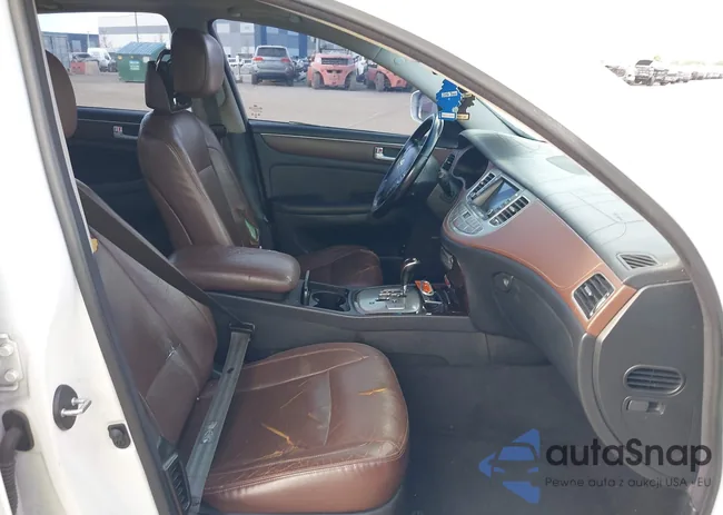 KMHGC4DD7CU176322: 44071228