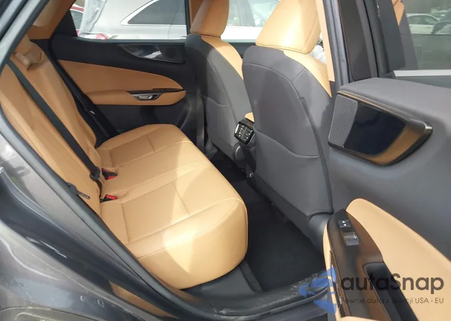 JTJGDCAZ0P2006328: 44071300