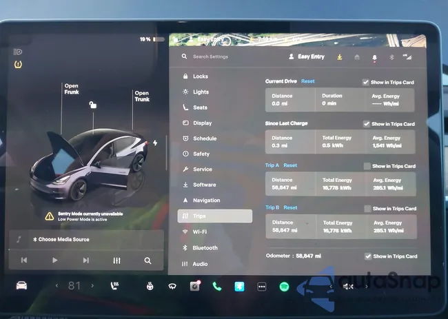 5YJ3E1EB2NF334148: 44071357