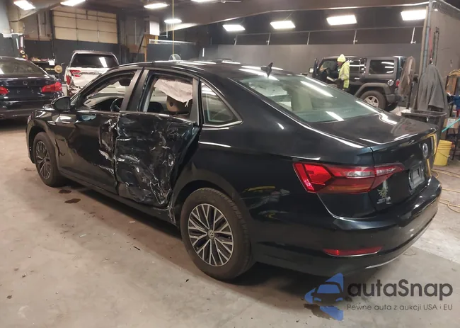 3VWE57BU9KM210691: 44071380