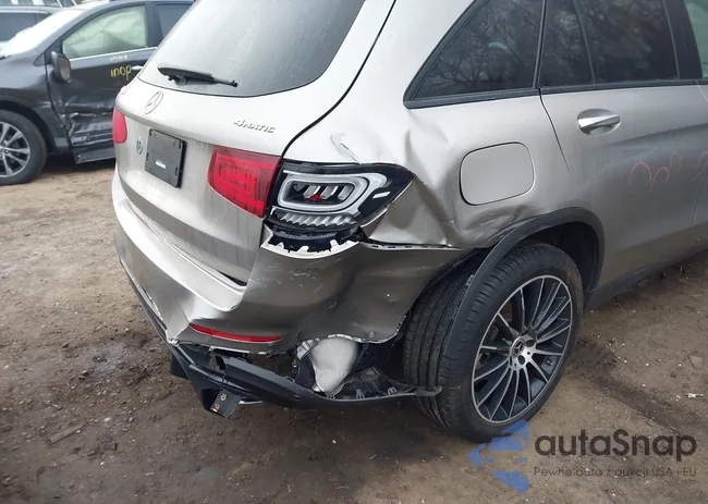 WDC0G8EB8LF728780: 44071436