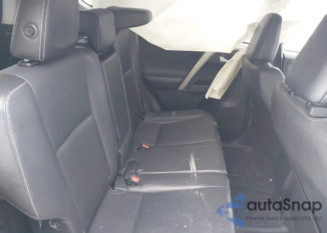 JTMDFREV2JJ190890: 44071448