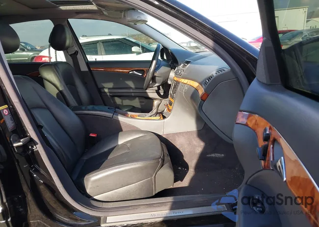 WDBUF82J55X167925: 44071454