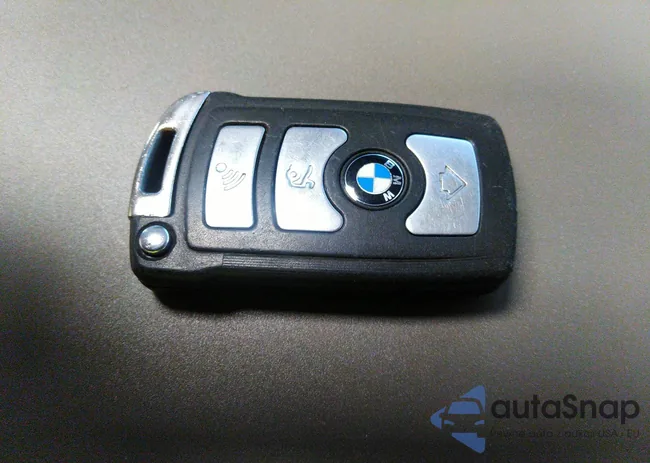 WBAVD13596KV10123: 44071529