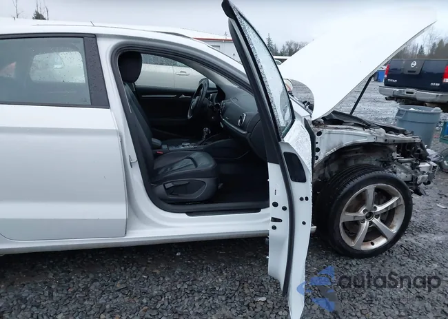 WAUBFGFF4F1006489: 44071558