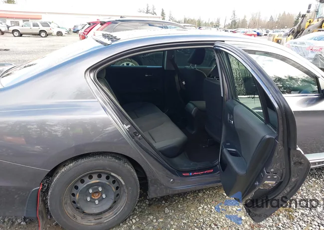 1HGCR2F38HA228416: 44072672