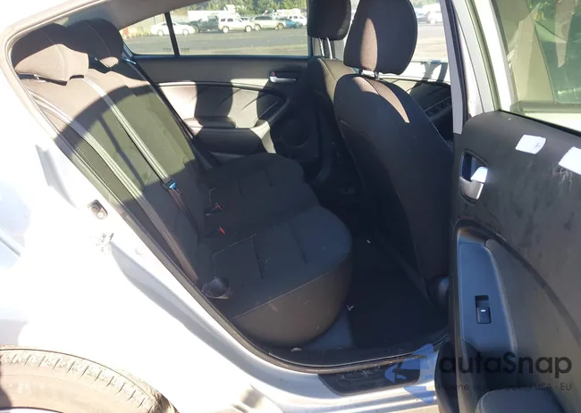 3KPFK4A77HE046953: 44072820