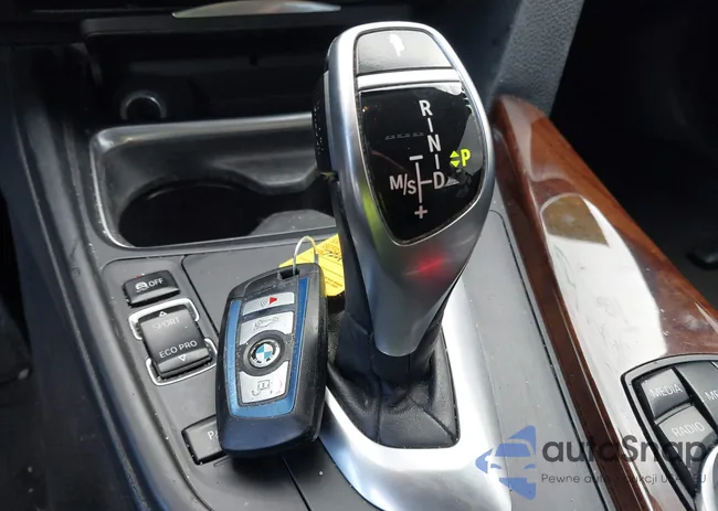 WBA3R1C52EF729473: 44072879