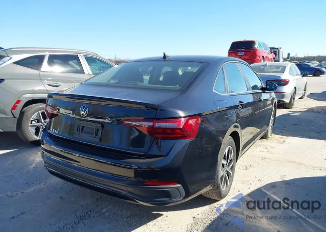 3VW5M7BU1RM009946: 44072968