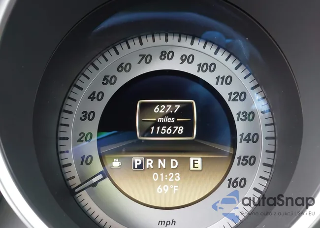 WDDGF4HBXCR200528: 44073004