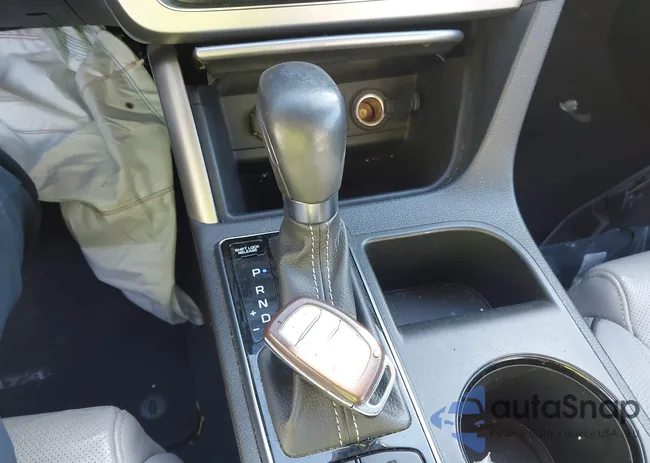 5NPE34AB3FH071094: 44073062