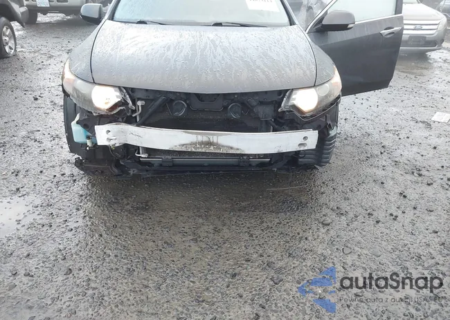 JH4CW2H68BC002661: 44073114