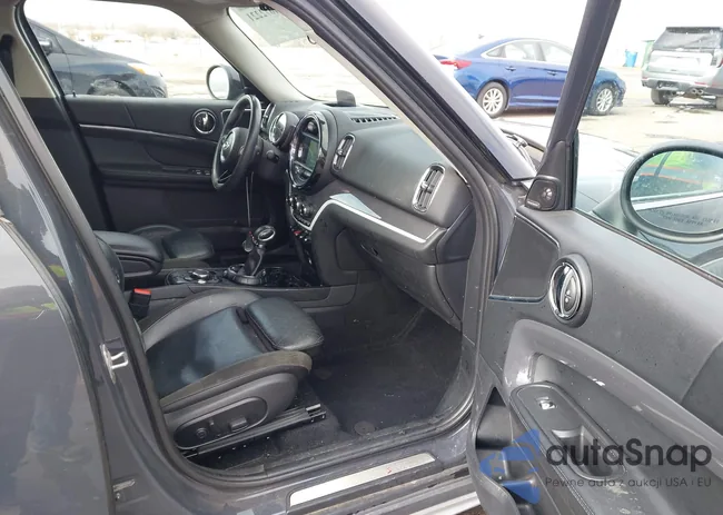 WMZYT3C33H3D98450: 44072221