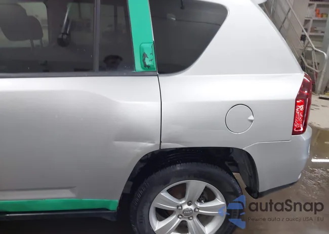 1C4NJDEB1ED629593: 44072253