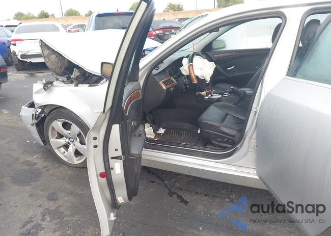 WBANU535X8CT16057: 44072355