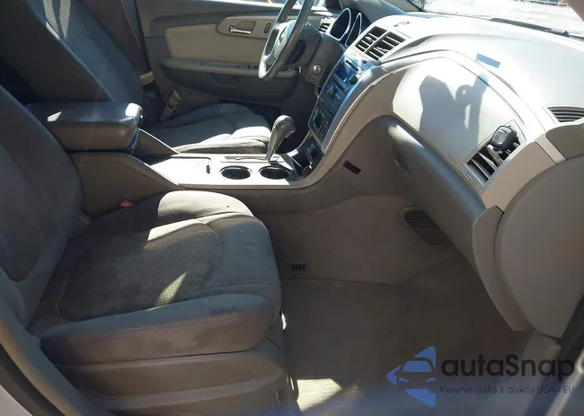 1GNKRGED2BJ384645: 44073675