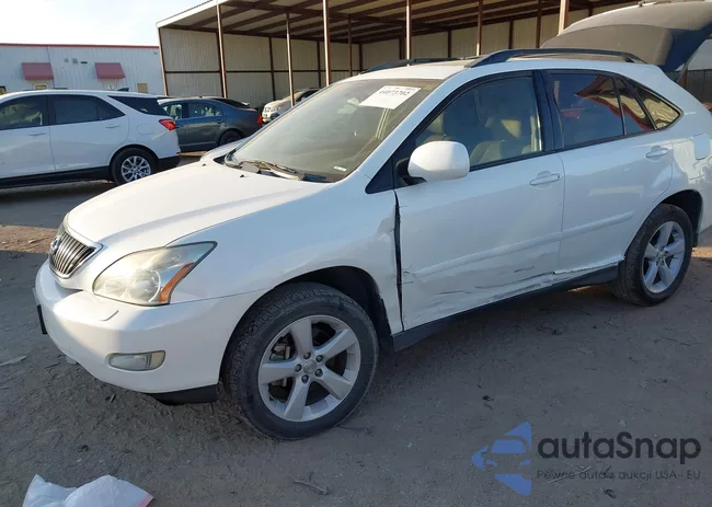 2T2GA31UX5C037094: 44073702