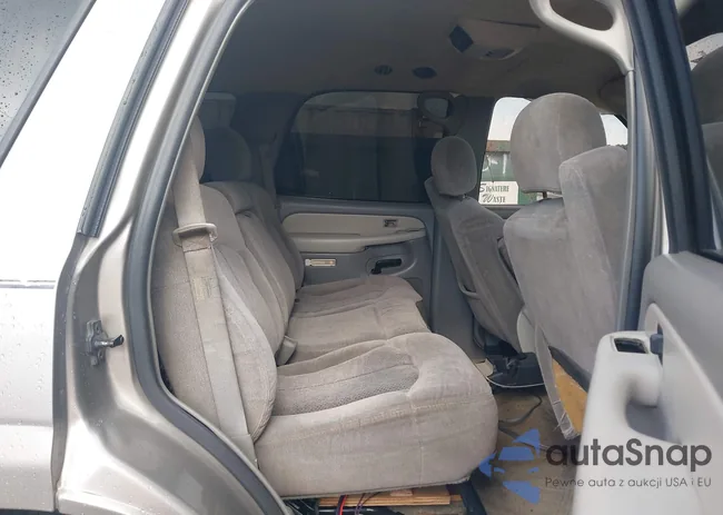 1GNEC13Z82J176084: 44073856