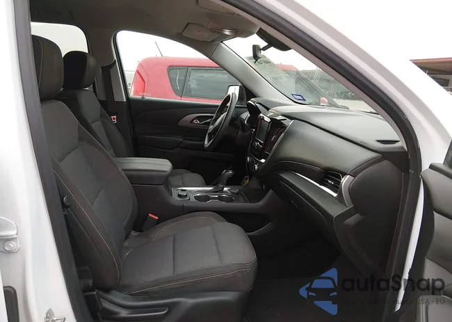 1GNERFKW0JJ264225: 44074078