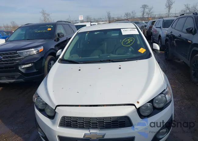 1G1JC5SH3F4148360: 44074086