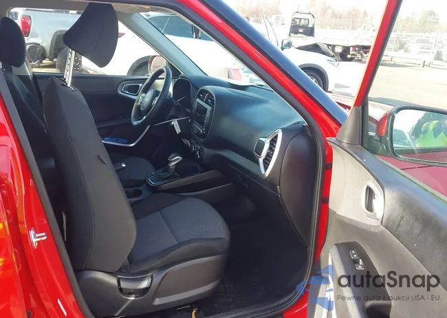 KNDJ23AU9S7261705: 44073203