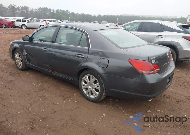 4T1BK36B79U330037: 44073233