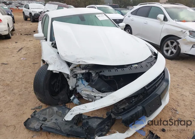 2C3CDXAG2JH184705: 44073331