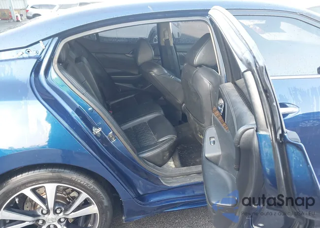 1N4AA6AP6HC364990: 44073401