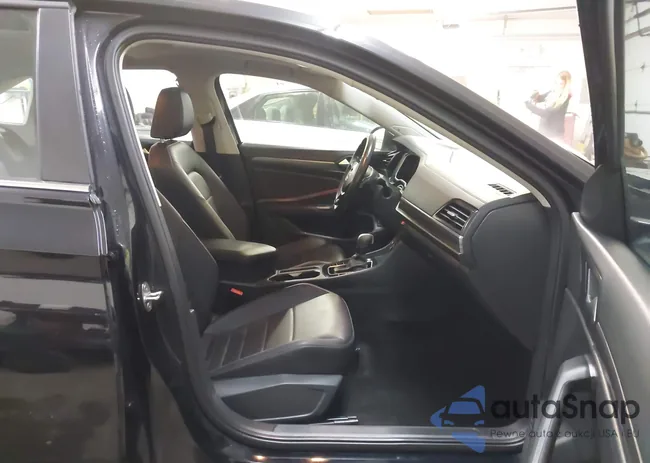 3VWE57BU7MM021685: 44073434