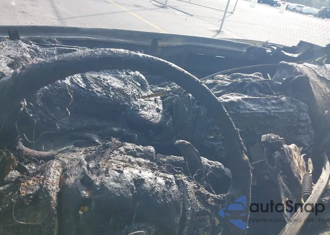 1N4AA6AP4GC447042: 44073510