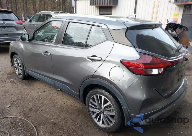 3N1CP5CV3PL494674: 44073568