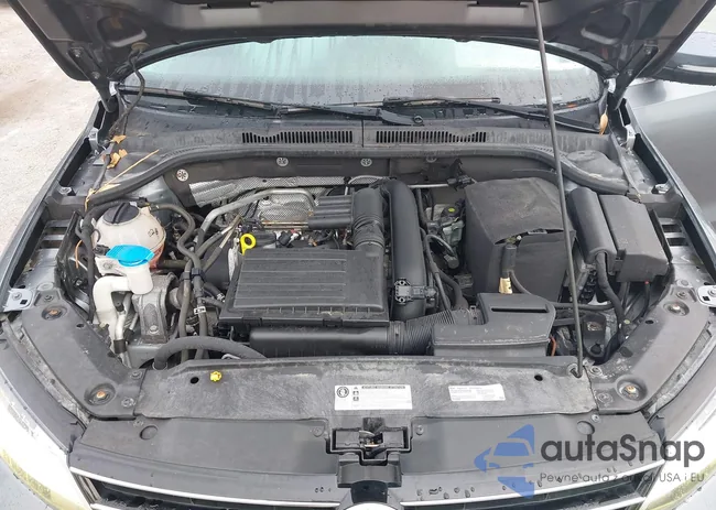 3VWDB7AJ2HM331292: 44074582