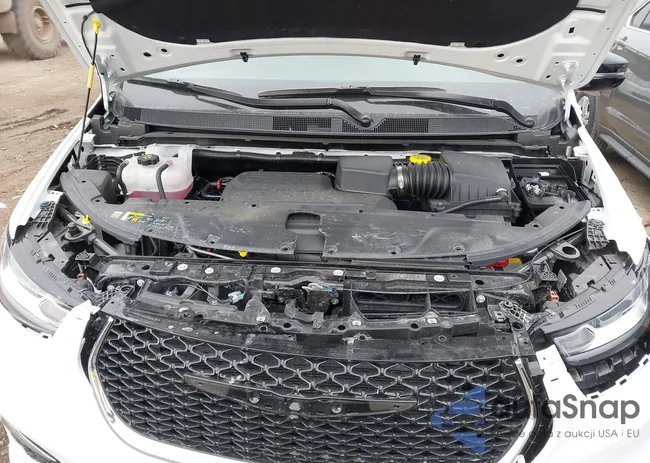 2C4RC1BG2TR172183: 44074773