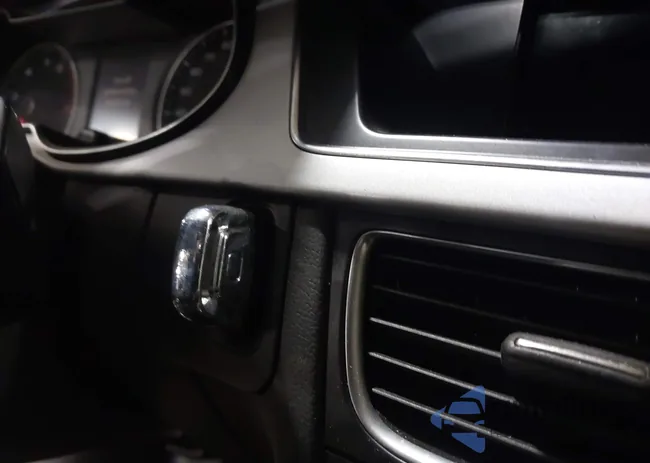 WAUFFAFL6GN003219: 44074787