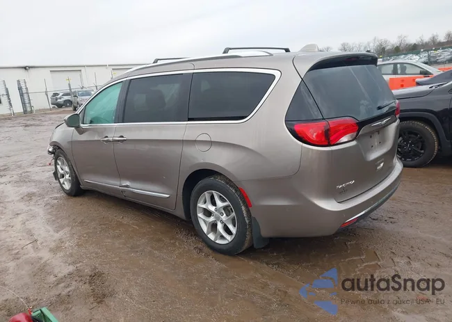 2C4RC1EGXHR536238: 44074797