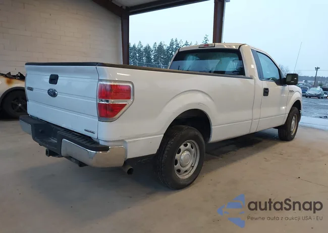 1FTNF1CF4EKD64251: 44074815