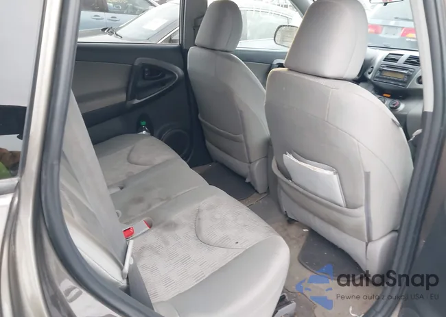 2T3BF4DV1CW265837: 44074939