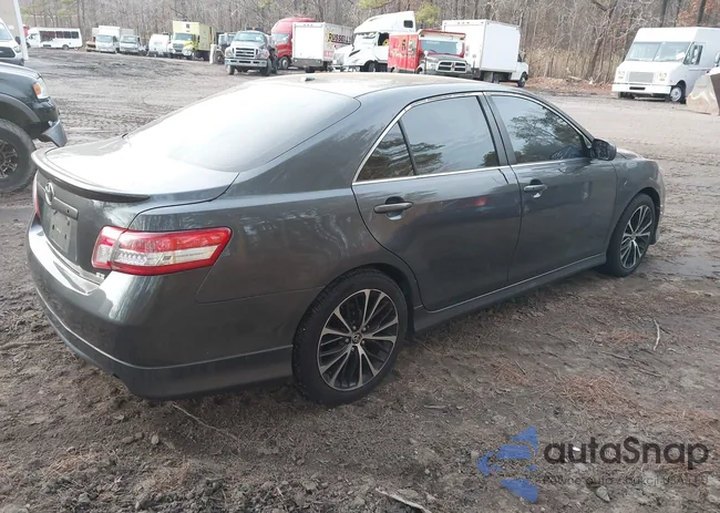 4T1BF3EKXBU654241: 44074972