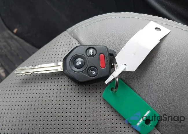 JF2SJARC9GH528612: 44074170