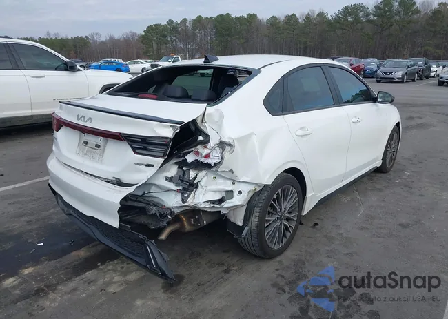 3KPF54AD2RE776090: 44074196