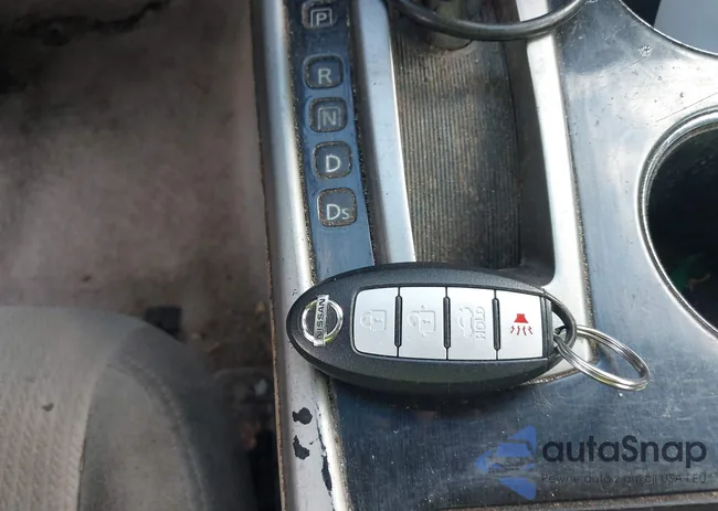 1N4AL3AP0DC201447: 44074220