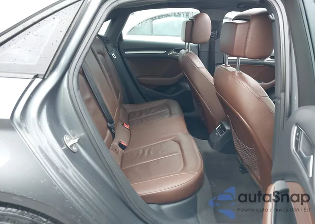 WAUA7GFF8G1009230: 44074230