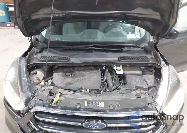 1FMCU9GD8JUA15446: 44074232