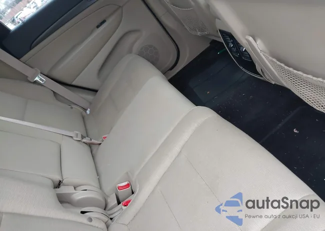 1C4RJFAG2FC174095: 44074271