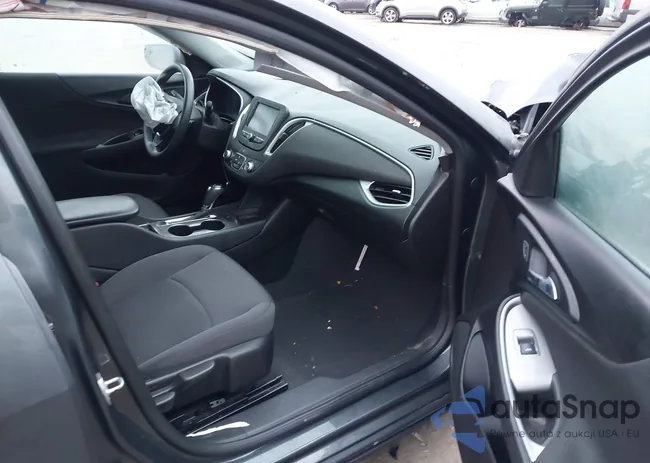 1G1ZB5ST5JF118834: 44074332