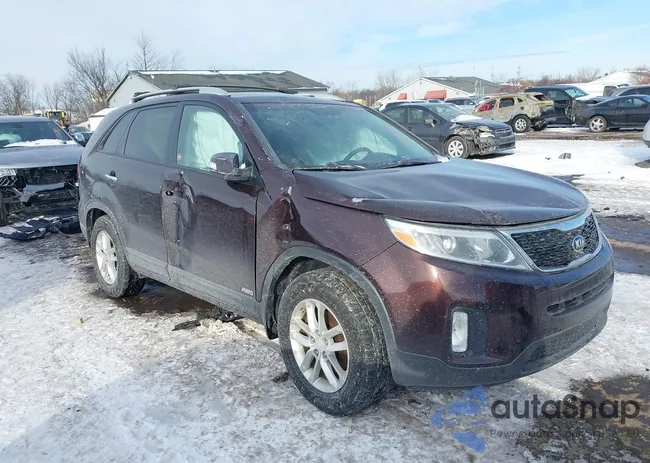 5XYKTCA68FG612731: 44074359