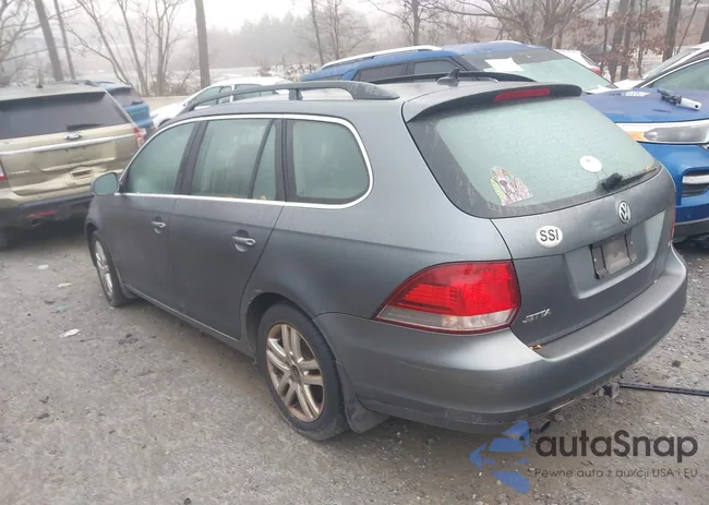 3VWPL7AJ2CM687759: 44074457