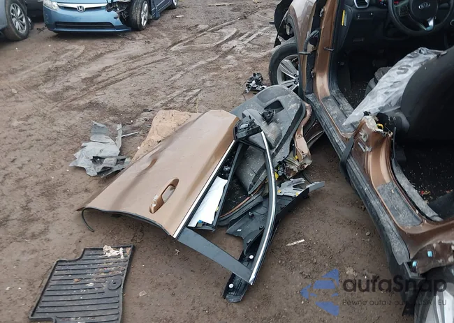 KNDPM3AC8H7169358: 44074527