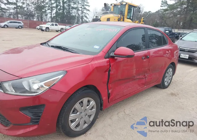 3KPA24AD6ME403047: 44074539