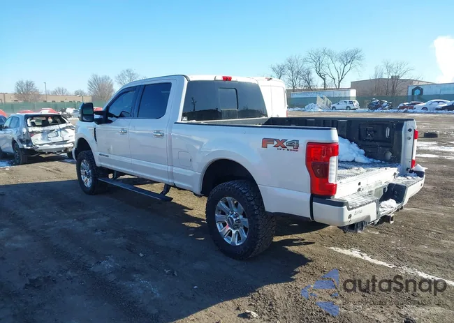 1FT7W2BT2JEC35102: 44074545